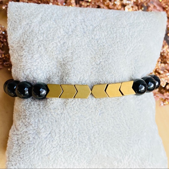 Men’s Black Onyx Gold Hematite Beaded Bracelet - Picture 6 of 6